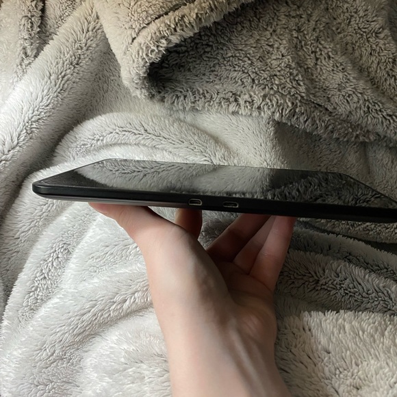 Kindle Fire HD 7” 16 GB - Picture 4 of 6